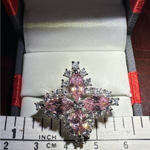 Elegant Pink and Silver Women's Ring